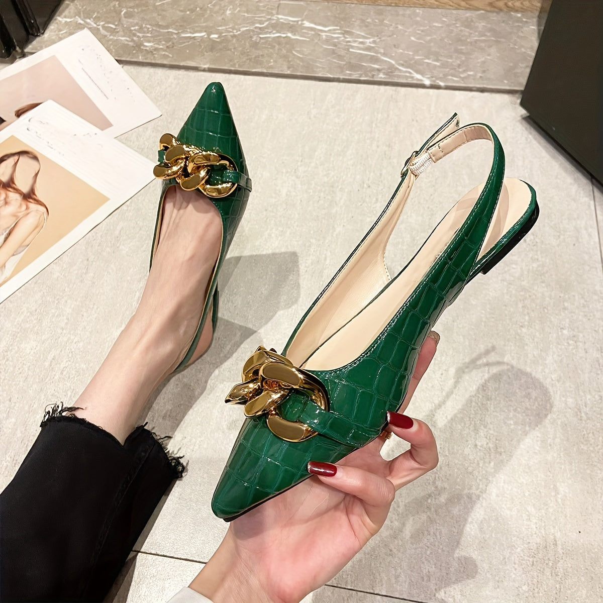 SCARLET CHAIN SLINGBACK FLATS